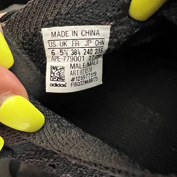 Yeezy Boost 380 size 6 woman real offers please - Picture 7 of 8